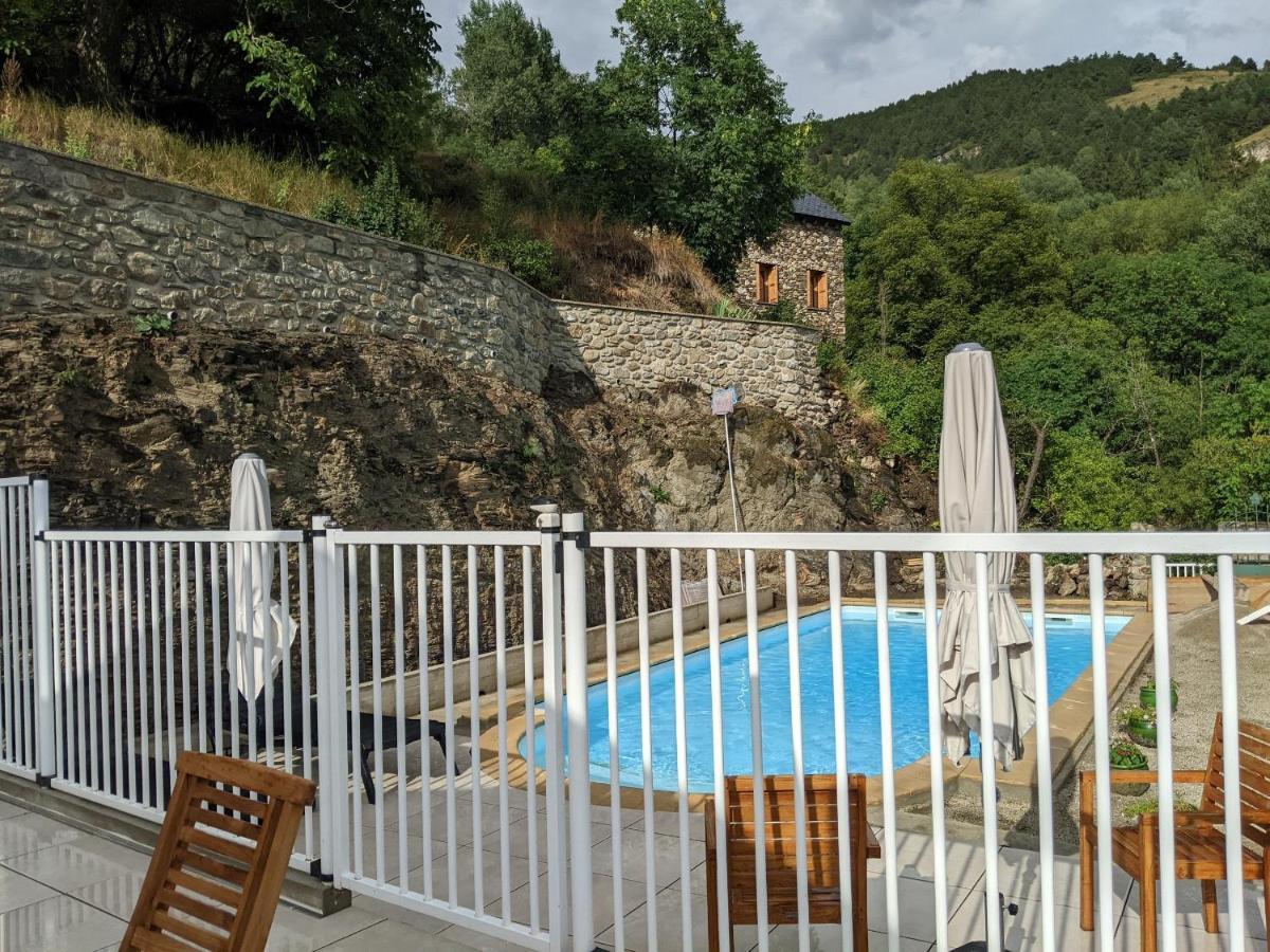 Atalaya - Maitre De Cabestany - Gite Avec Piscine Pour 8 Personnes - 3 Chambres En Suite Llo Exterior photo